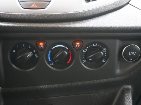Used 2015 Ford Transit 350 XLT RWD image 17