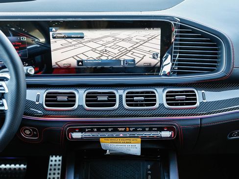 New 2026 Mercedes-Benz GLE 53 AMG 4MATIC Coupe image 11