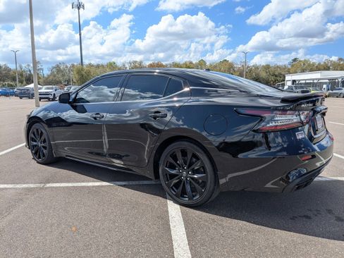 Used 2023 Nissan Maxima SR w/ Sport Mat Group image 6