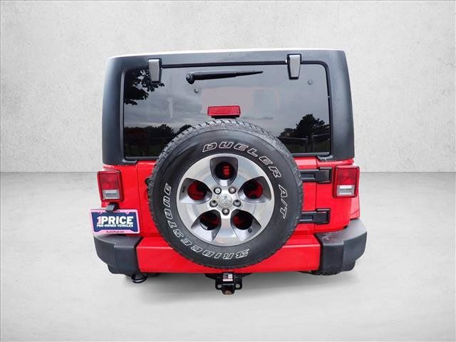 Used 2016 Jeep Wrangler Sahara AWD/4WD image 3