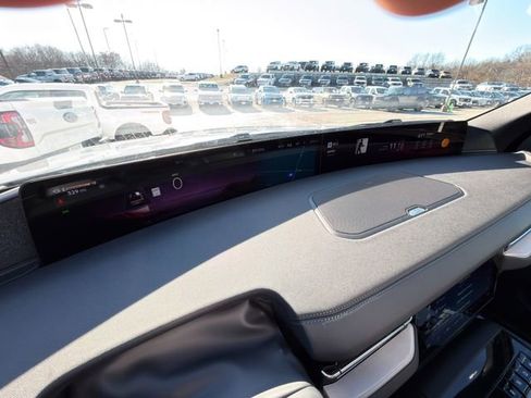 Used 2025 Lincoln Navigator Reserve w/ Jet Appearance Package image 43