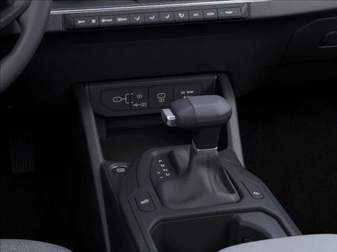 Used 2025 Kia K4 FWD image 23