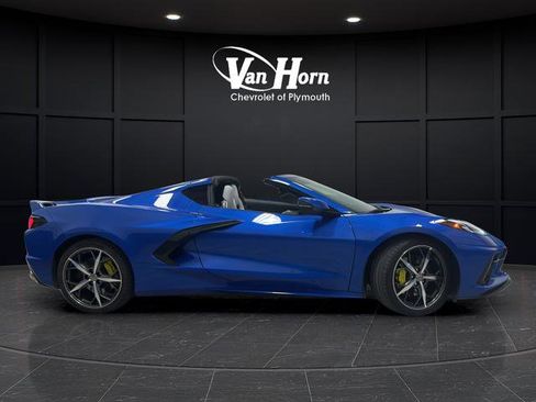 Used 2020 Chevrolet Corvette Stingray Preferred Cpe w/ 2LT Preferred Equipment Group RWD image 14