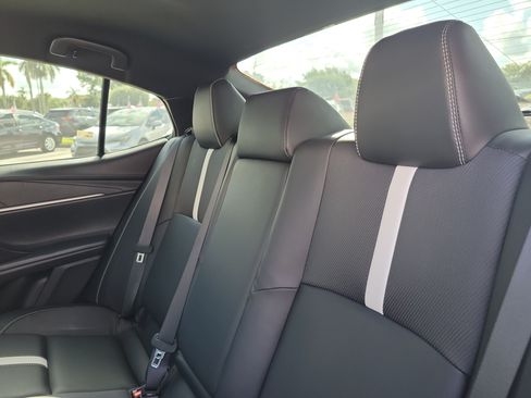 Used 2026 Toyota Camry SE FWD image 13