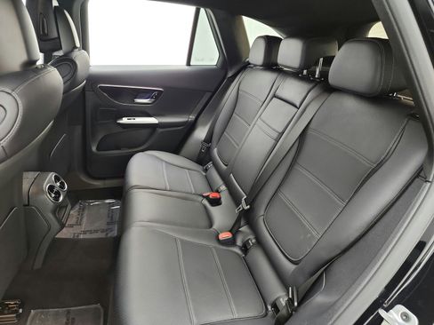 Certified 2026 Mercedes-Benz GLC 300 image 13