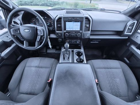 Used 2018 Ford F150 XLT w/ Equipment Group 302A Luxury AWD/4WD image 15