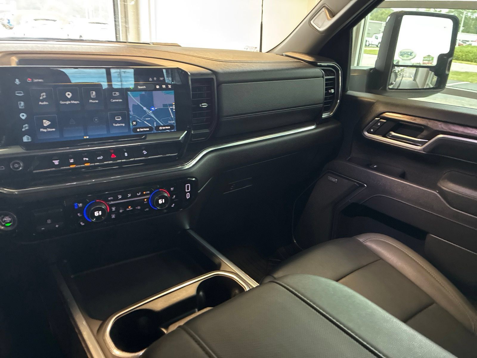 Used 2025 Chevrolet Silverado 3500 LTZ AWD/4WD image 16