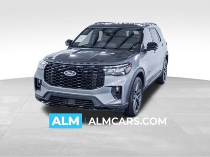 Used 2025 Ford Explorer ST-Line w/ ST-Line Street Pack