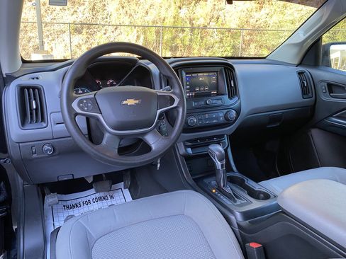 Used 2022 Chevrolet Colorado W/T w/ Custom Special Edition image 31