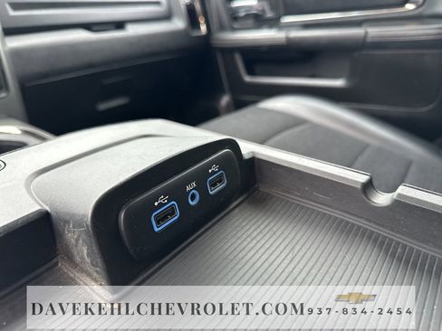 Used 2018 RAM 2500 Big Horn w/ Sport Appearance Group image 18