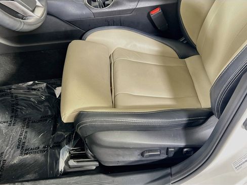 Used 2023 Subaru Outback Limited image 20