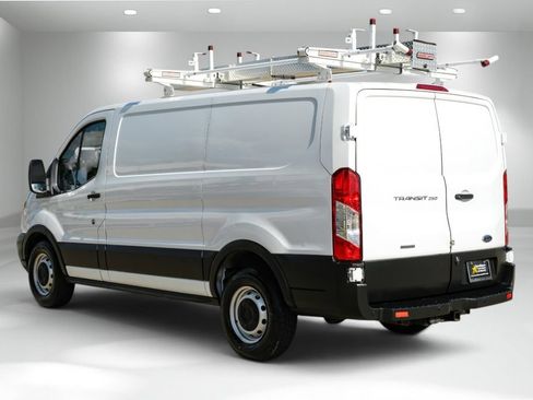 Used 2019 Ford Transit 250 130 Low Roof RWD image 8