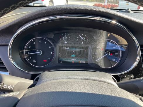 Used 2017 Buick Encore Premium image 10