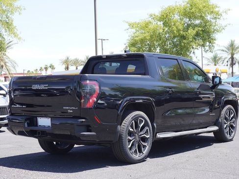New 2025 GMC Sierra EV Denali image 3