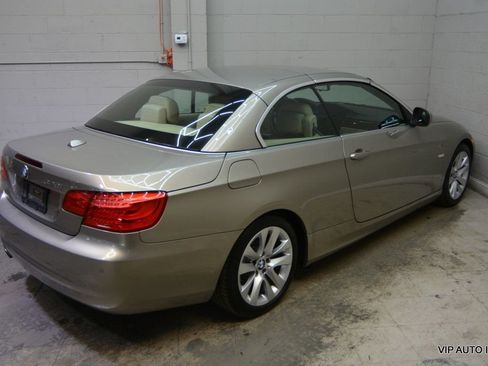 Used 2011 BMW 328i Convertible RWD image 11