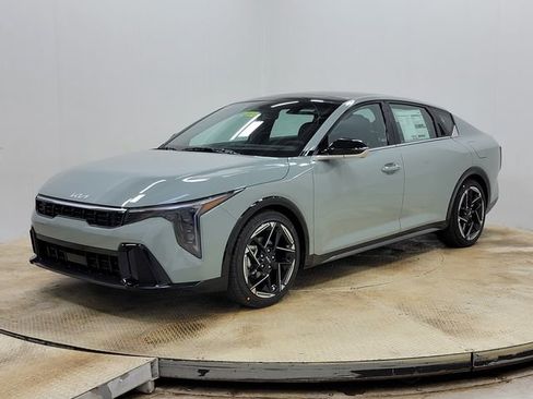 New 2025 Kia K4 GT-Line w/ GT-Line Sunroof Package image 10