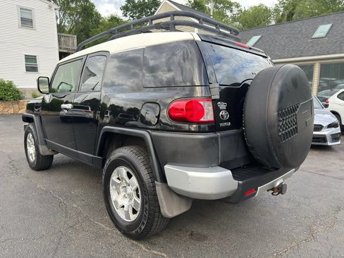 Used 2008 Toyota FJ Cruiser 4WD w/ Upgrade Pkg 2 image 5