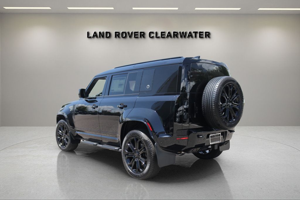 New 2026 Land Rover Defender 110 OCTA AWD/4WD image 3