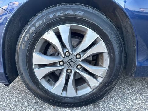 Used 2013 Honda Accord LX image 25