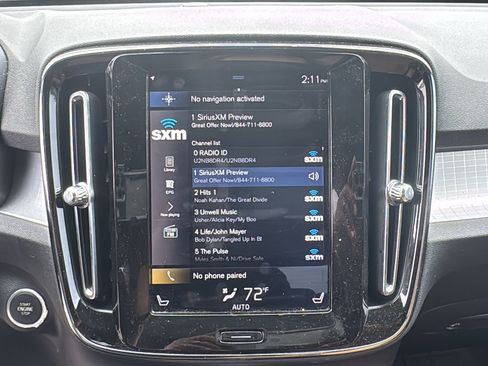 Used 2020 Volvo XC40 T5 Momentum w/ Protection Package Premier image 18