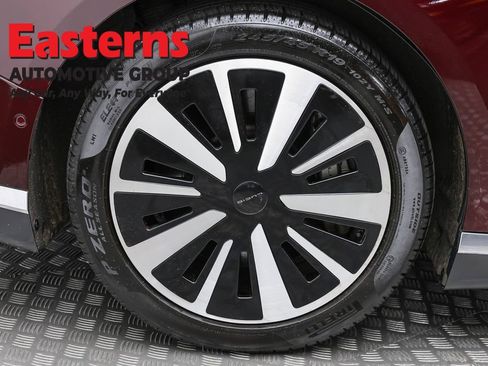 Used 2023 Lucid Air Touring AWD/4WD image 28