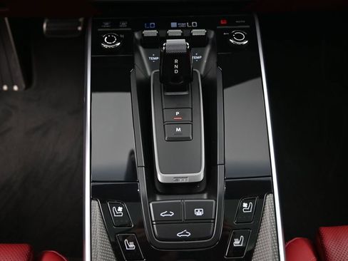 Certified 2023 Porsche 911 Turbo S AWD/4WD image 18