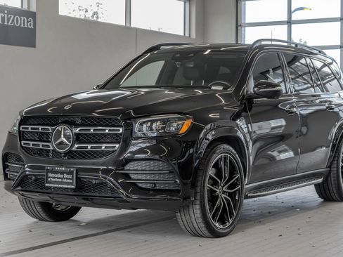 Used 2023 Mercedes-Benz GLS 580 4MATIC image 25
