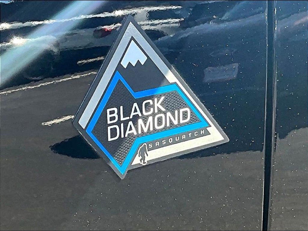 Used 2023 Ford Bronco Black Diamond w/ Sasquatch Package AWD/4WD image 26
