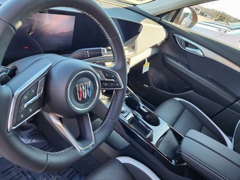 New 2025 Buick Envision Sport Touring image 12