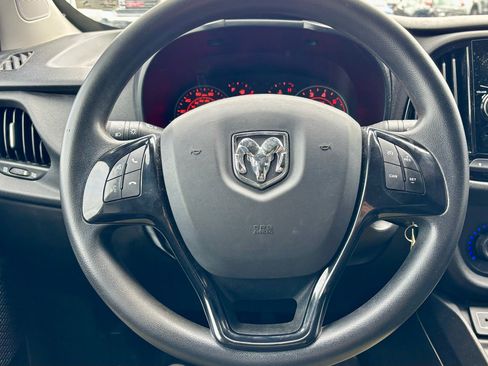 Used 2019 RAM ProMaster City Tradesman image 17