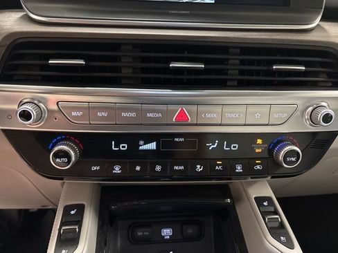 Used 2021 Kia Telluride EX FWD image 23