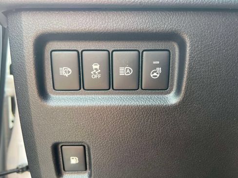 Certified 2023 Lexus GX 460 Premium w/ Premium Package AWD/4WD image 21