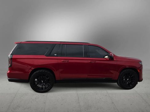 Used 2022 Cadillac Escalade ESV Sport Platinum AWD/4WD image 9
