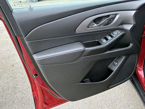 Certified 2023 Chevrolet Traverse LT image 13