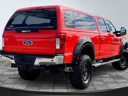 Used 2019 Ford F250 XLT w/ XLT Premium Package image 2