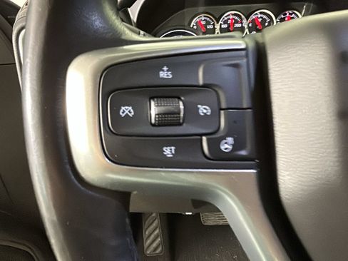 Used 2020 Chevrolet Silverado 1500 LTZ AWD/4WD image 18