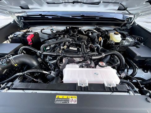 New 2025 Toyota Tacoma SR5 image 14