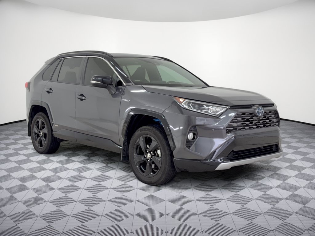 Used 2021 Toyota RAV4 XSE AWD/4WD image 7