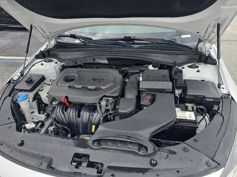 Used 2017 Kia Optima LX image 17
