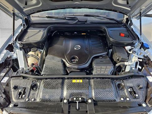 Used 2024 Mercedes-Benz GLE 450 4MATIC image 23