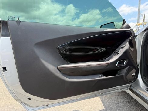 Used 2015 Chevrolet Camaro SS w/ Commemorative Special Edition RWD image 65