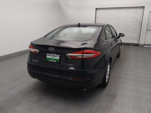 Used 2020 Ford Fusion SE FWD image 7