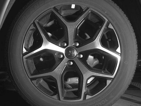 Used 2025 Jeep Compass Limited image 14