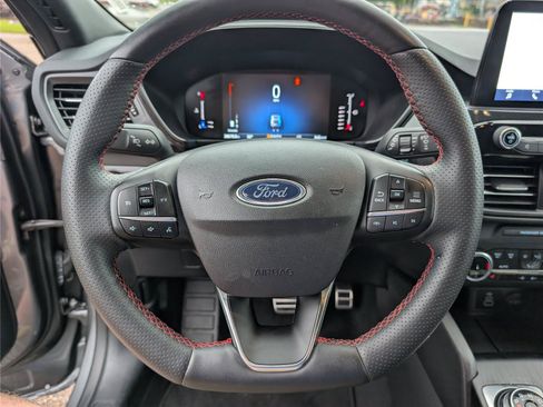 Used 2024 Ford Escape ST-Line AWD/4WD image 19