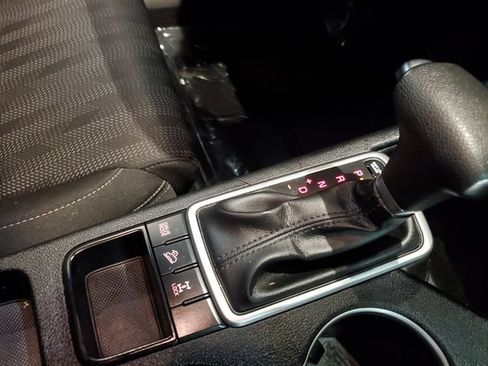 Used 2020 Kia Sportage LX AWD/4WD image 25