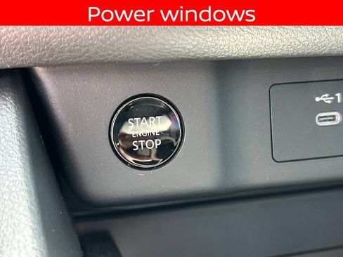Used 2026 Nissan Rogue SV AWD/4WD image 21