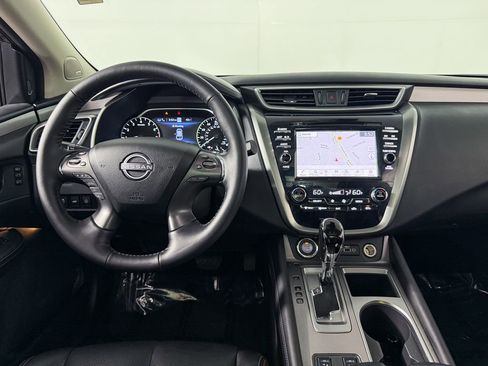 Certified 2024 Nissan Murano SL FWD image 18