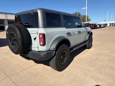 Used 2023 Ford Bronco Wildtrak AWD/4WD image 7