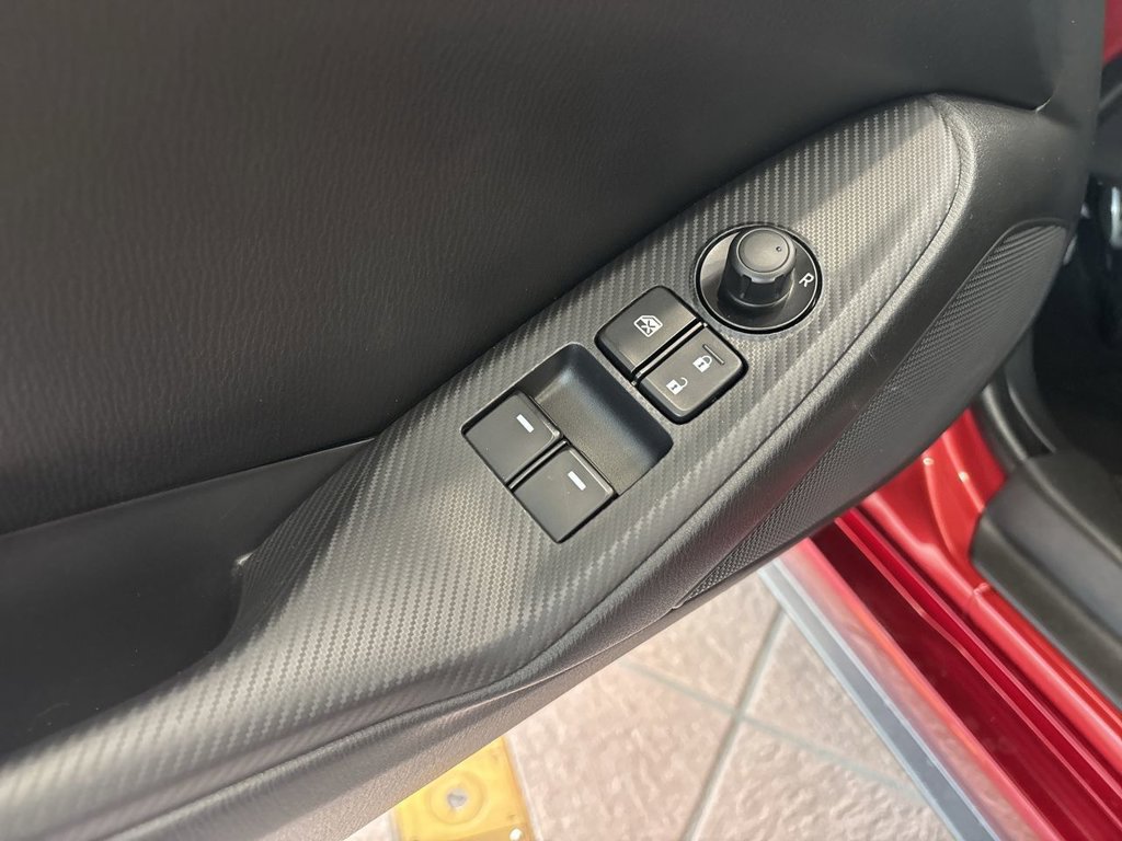 Used 2025 MAZDA MX-5 Miata Sport w/ Interior Package RWD image 28