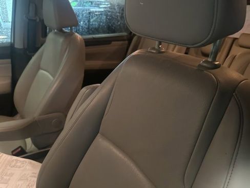 Used 2022 Honda Odyssey EX-L image 8